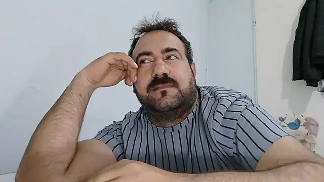 mio_jaks (Ask my age) - Does anyone want sperm? :wanker: