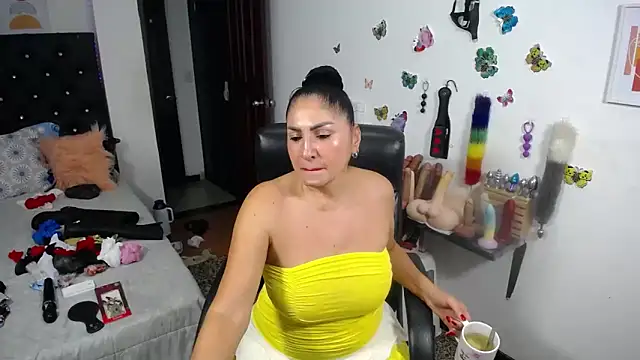 mature_bigboobs10 webcam