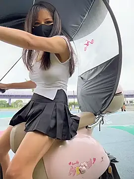 美女Carlin-yiyi在线直播