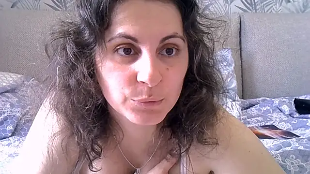 ShelaDiass live sex cam