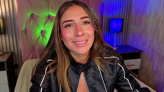 bonnali_lune - Bonnali_lune's free webcam - UK Sex Cams