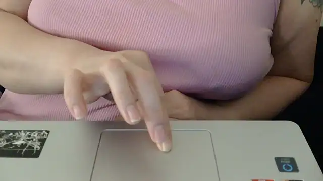 Exotic_Bailey_ webcam