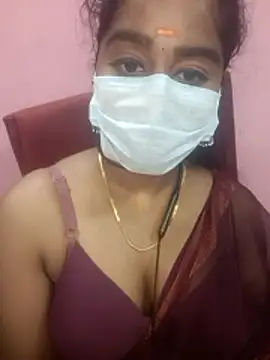 Webcam Model (kathijaatamil) is live