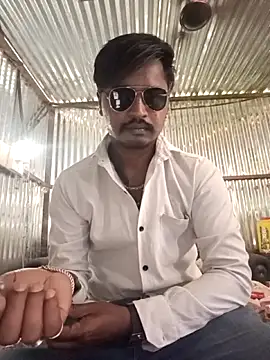 Kartik_bbc_indian webcam