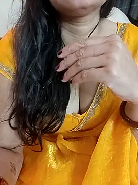 kaamuk_shweta