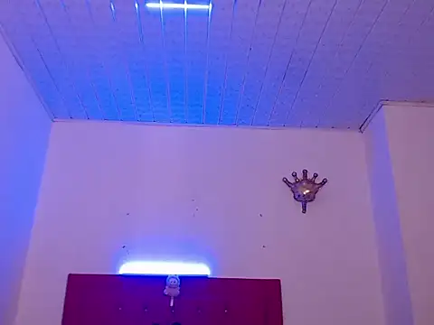 cellesthee live sex cam