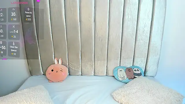 aurora_johnson_ webcam