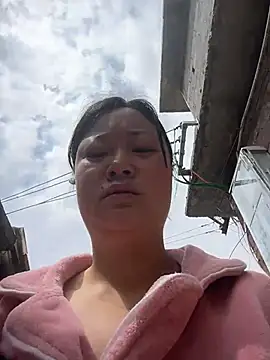 美女srr7788在线直播