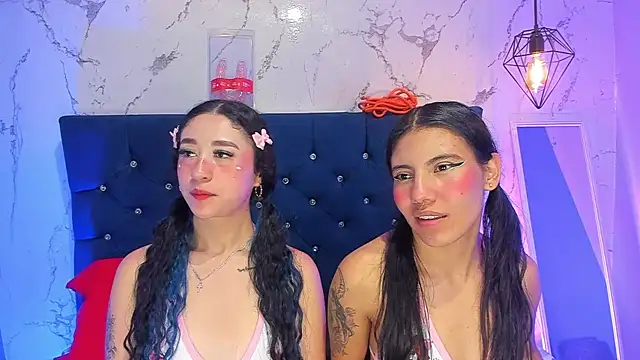 Dakotaa_Johnson webcam