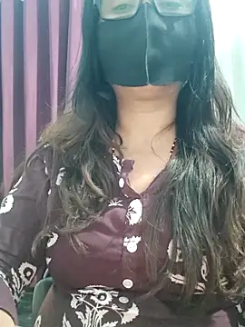 Aishwaryaa_69 webcam