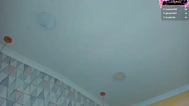 JustinePerry live sex cam