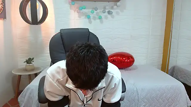 AmethystShadow17 webcam