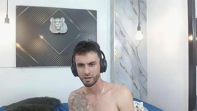 KingOfTemptation webcam