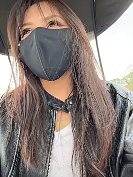 美女Carlin-yiyi在线直播