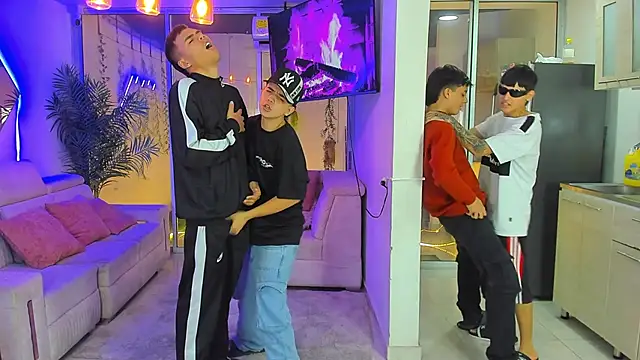 Houseofwarrios webcam