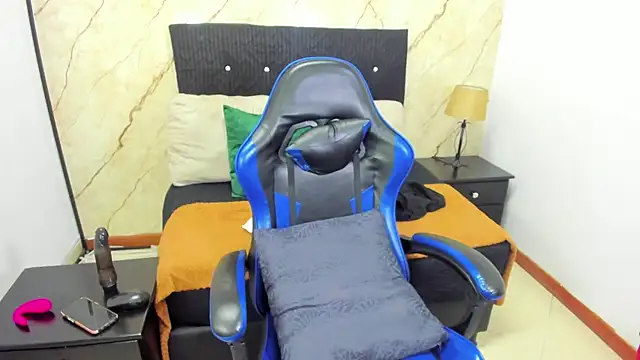 helena_copper_ - Helena_copper_'s free webcam - UK Sex Cams