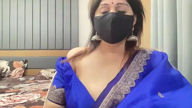 sassypooja webcam