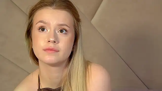 MilanaBalmain webcam