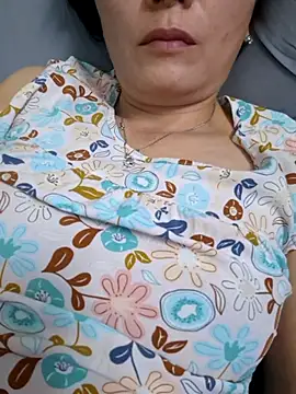 Baby-loveass69 webcam