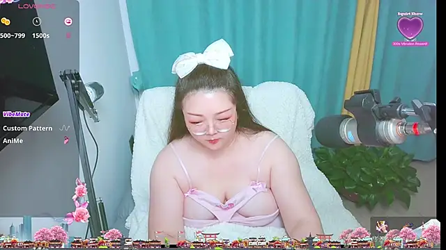 AngelwithEcup webcam