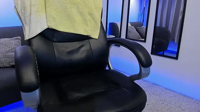 Tommas_Jhonson webcam