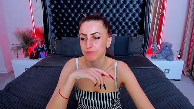 Rebecca_Diamond webcam