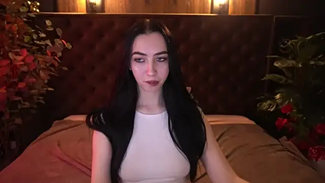 WildKittenX_ live sex cam