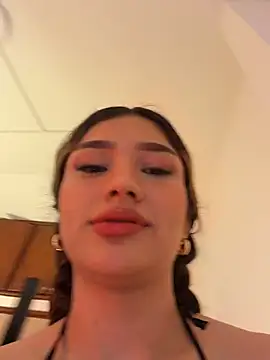 arianavillada - Arianavillada's free webcam - UK Sex Cams