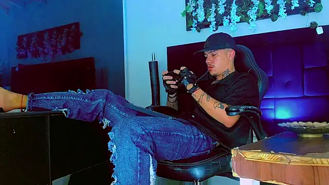 HannibalLester webcam