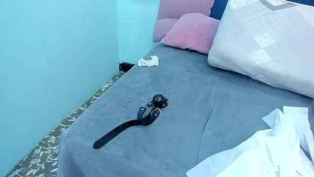 Adrianasex_69x webcam