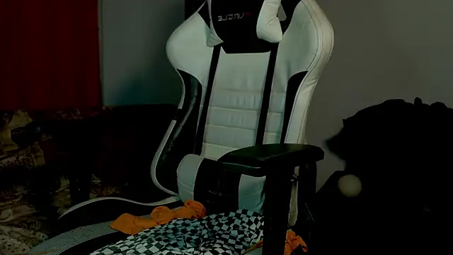 milk_hot_mafe - Milk_hot_mafe's free webcam - UK Sex Cams