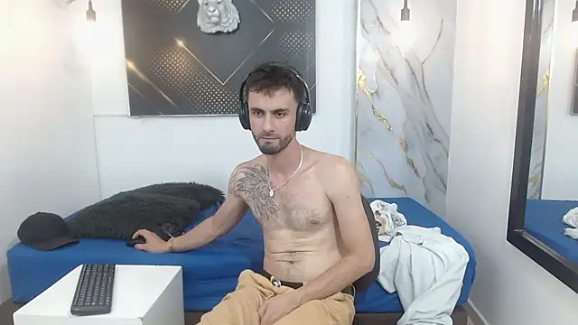 KingOfTemptation webcam