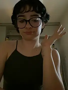 _Lunnaa_ - brunette petite live cam model from 