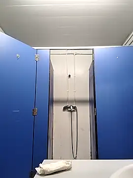 Milfa_nimfomana webcam