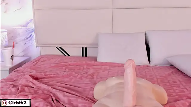 Iris_Thompson_ webcam