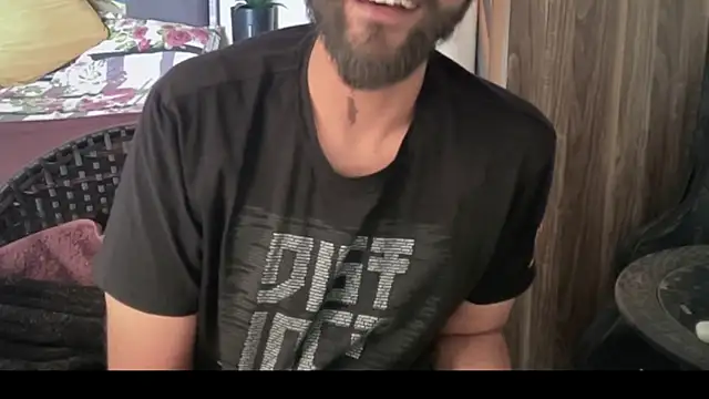 Mr_Conscience webcam