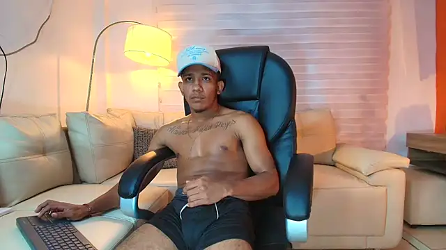 ricky_spensar23cm_ webcam