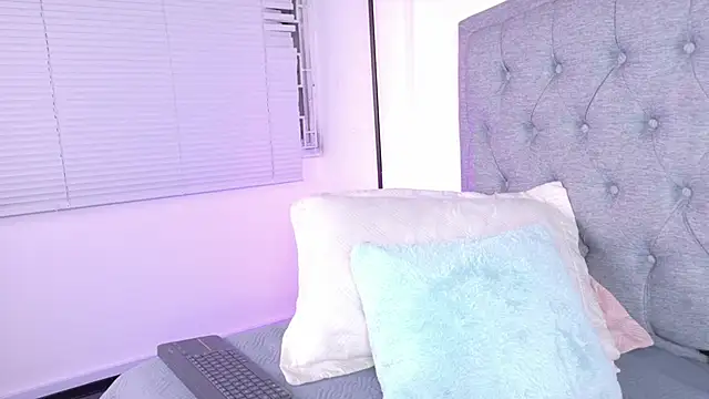 Vanessa_Mejiia webcam