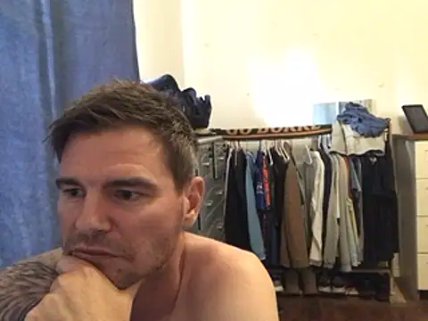 Beauty___Beast webcam