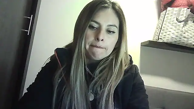 Valery__Rouse_ webcam