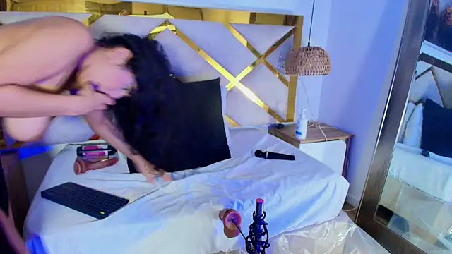 baby_scarleth_ - Baby_Scarleth_'s free webcam - UK Sex Cams