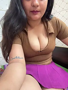 Curvy_Anaya webcam
