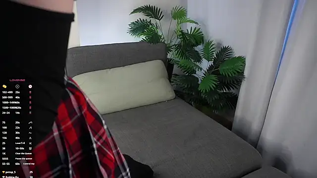 ClarineCasebolt webcam