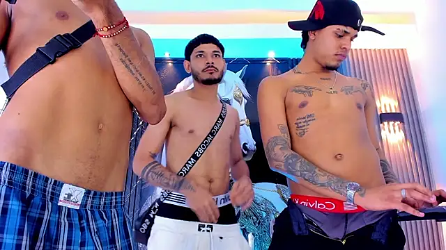 the_knights_of_the_night_ webcam