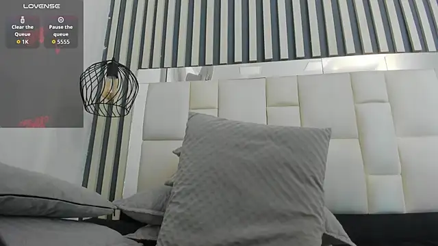 camila__herrera webcam