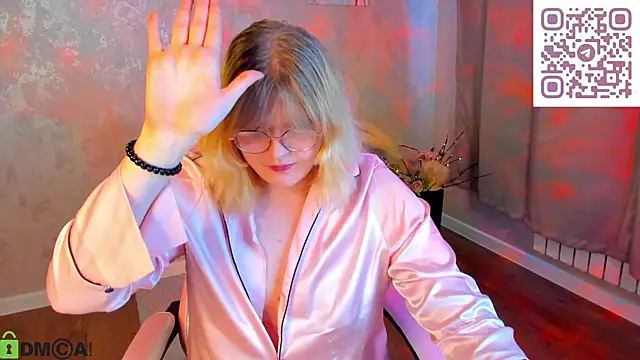 luna_c0ra - Luna_c0ra's free webcam - UK Sex Cams