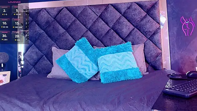 hilary_banks1 webcam