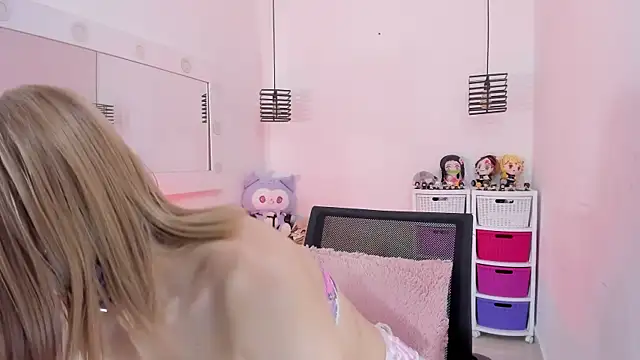 KimberlyJohnsoon webcam