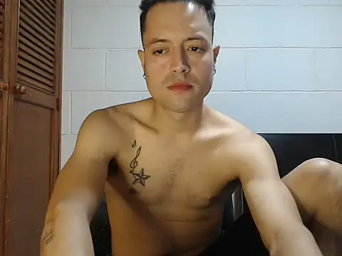 dimitriquiet05 webcam