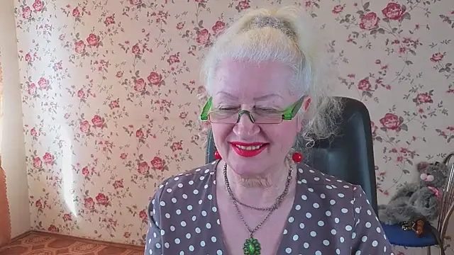 Maya_Mayflower webcam